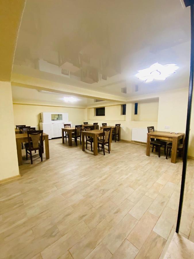 Hotel Sunrise Kutaisi Exterior photo